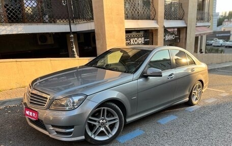 Mercedes-Benz C-Класс, 2012 год, 1 900 000 рублей, 1 фотография
