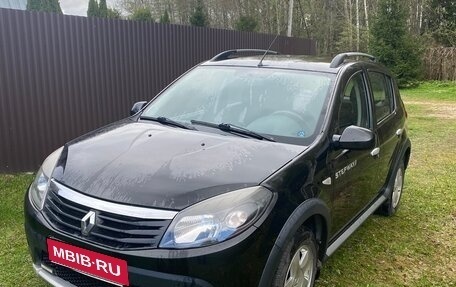 Renault Sandero I, 2012 год, 610 000 рублей, 1 фотография