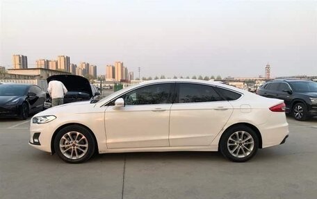 Ford Mondeo V, 2021 год, 1 950 000 рублей, 4 фотография
