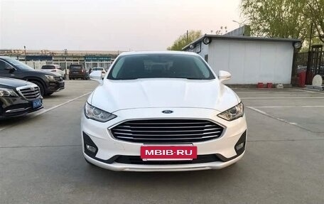 Ford Mondeo V, 2021 год, 1 950 000 рублей, 2 фотография