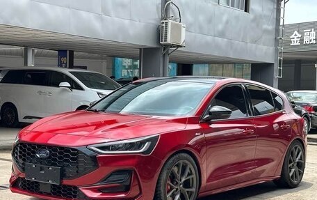 Ford Focus IV, 2022 год, 1 540 000 рублей, 3 фотография