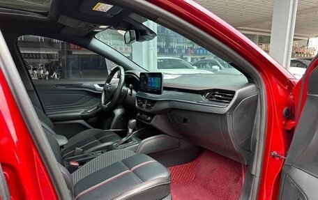 Ford Focus IV, 2022 год, 1 540 000 рублей, 13 фотография