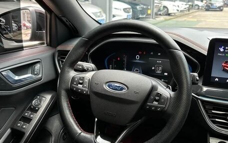 Ford Focus IV, 2022 год, 1 540 000 рублей, 18 фотография