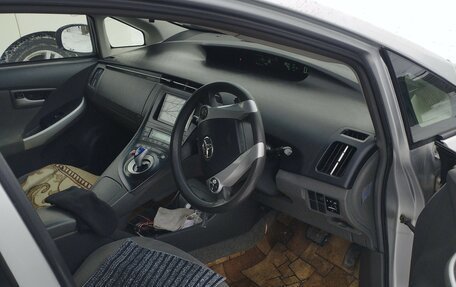 Toyota Prius, 2009 год, 450 000 рублей, 2 фотография