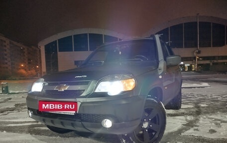 Chevrolet Niva I рестайлинг, 2016 год, 620 000 рублей, 3 фотография