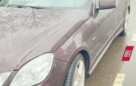 Mercedes-Benz E-Класс, 2012 год, 1 830 000 рублей, 4 фотография