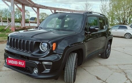 Jeep Renegade I рестайлинг, 2020 год, 2 300 000 рублей, 9 фотография