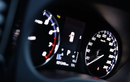 Mitsubishi Outlander III рестайлинг 3, 2022 год, 3 700 000 рублей, 11 фотография
