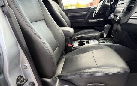 Mitsubishi Pajero IV, 2012 год, 1 970 000 рублей, 23 фотография