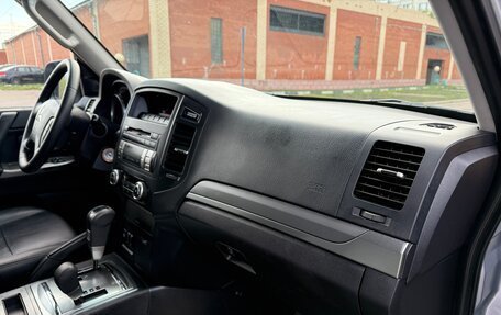 Mitsubishi Pajero IV, 2012 год, 1 970 000 рублей, 29 фотография