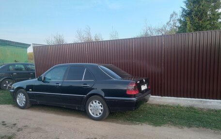 Mercedes-Benz C-Класс, 1998 год, 550 000 рублей, 3 фотография