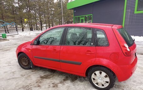 Ford Fiesta, 2007 год, 320 000 рублей, 3 фотография