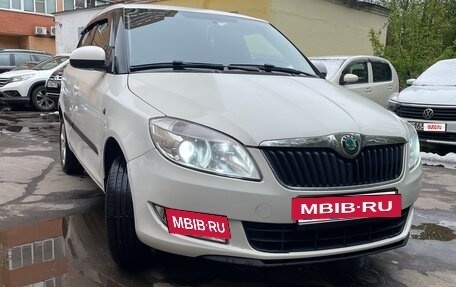 Skoda Fabia II, 2012 год, 850 000 рублей, 2 фотография