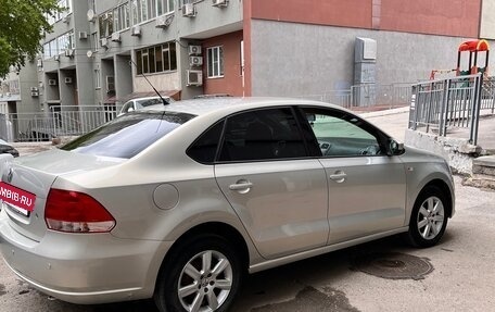 Volkswagen Polo VI (EU Market), 2011 год, 910 000 рублей, 5 фотография