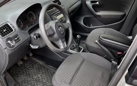 Volkswagen Polo VI (EU Market), 2011 год, 910 000 рублей, 7 фотография