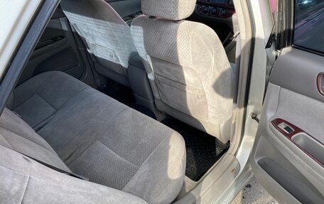 Toyota Camry V40, 2003 год, 900 000 рублей, 10 фотография