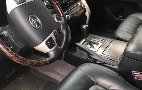 Toyota Land Cruiser 200, 2014 год, 4 999 999 рублей, 11 фотография