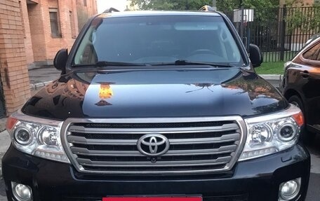 Toyota Land Cruiser 200, 2014 год, 4 999 999 рублей, 15 фотография