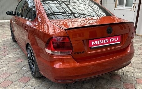 Volkswagen Polo VI (EU Market), 2017 год, 1 150 000 рублей, 2 фотография