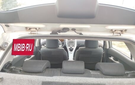 Toyota Auris II, 2007 год, 550 000 рублей, 17 фотография