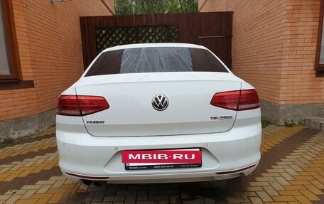 Volkswagen Passat B8 рестайлинг, 2015 год, 2 000 000 рублей, 2 фотография