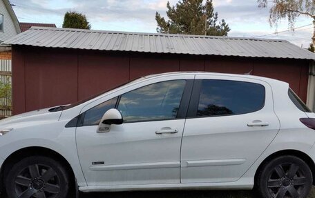 Peugeot 308 II, 2010 год, 899 000 рублей, 3 фотография