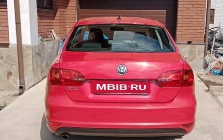 Volkswagen Jetta VI, 2012 год, 1 065 000 рублей, 4 фотография