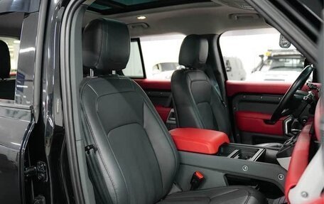 Land Rover Defender II, 2021 год, 9 543 112 рублей, 10 фотография