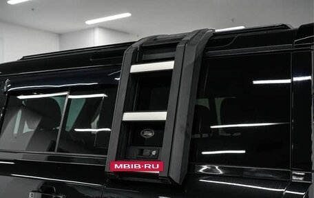 Land Rover Defender II, 2021 год, 9 543 112 рублей, 17 фотография