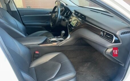 Toyota Camry, 2020 год, 3 150 000 рублей, 16 фотография