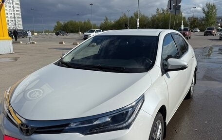 Toyota Corolla, 2018 год, 1 830 000 рублей, 4 фотография