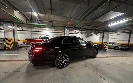 Mercedes-Benz E-Класс, 2018 год, 2 870 000 рублей, 4 фотография