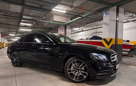 Mercedes-Benz E-Класс, 2018 год, 2 870 000 рублей, 2 фотография