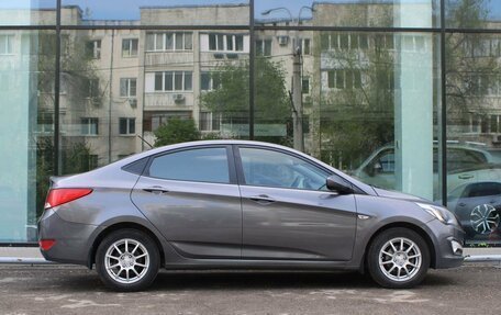 Hyundai Solaris II рестайлинг, 2016 год, 1 050 000 рублей, 4 фотография