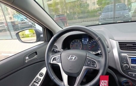 Hyundai Solaris II рестайлинг, 2016 год, 1 050 000 рублей, 14 фотография