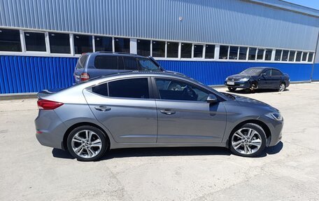 Hyundai Elantra VI рестайлинг, 2016 год, 1 700 000 рублей, 5 фотография