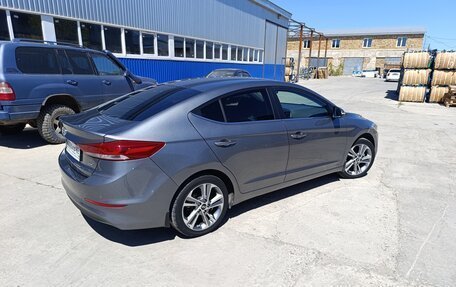 Hyundai Elantra VI рестайлинг, 2016 год, 1 700 000 рублей, 6 фотография
