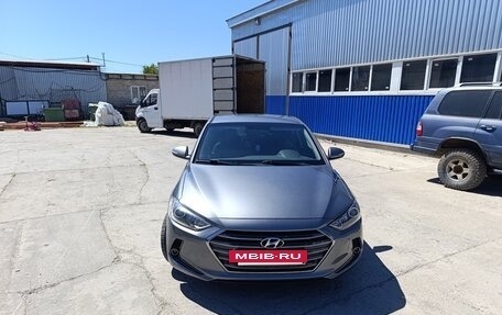 Hyundai Elantra VI рестайлинг, 2016 год, 1 700 000 рублей, 3 фотография