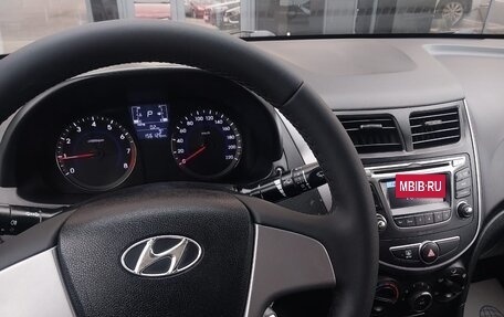 Hyundai Solaris II рестайлинг, 2016 год, 950 000 рублей, 9 фотография
