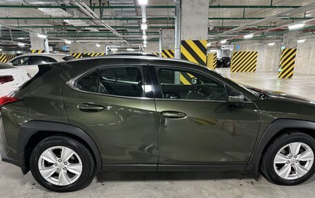 Lexus UX I, 2019 год, 2 600 000 рублей, 4 фотография