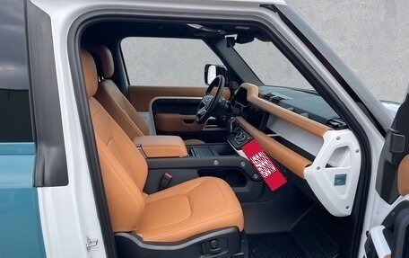 Land Rover Defender II, 2025 год, 12 000 000 рублей, 7 фотография