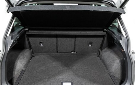 Volkswagen Tiguan II, 2017 год, 2 239 898 рублей, 15 фотография