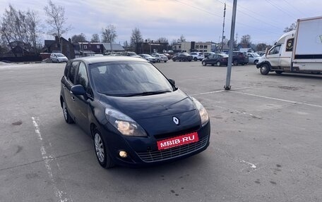 Renault Scenic III, 2010 год, 690 000 рублей, 3 фотография