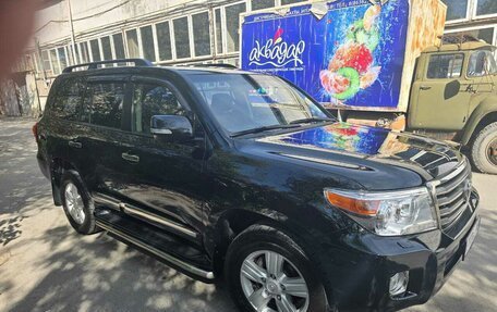 Toyota Land Cruiser 200, 2013 год, 4 560 000 рублей, 2 фотография