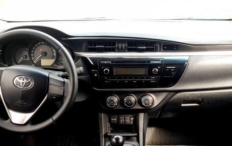 Toyota Corolla, 2014 год, 1 190 000 рублей, 9 фотография