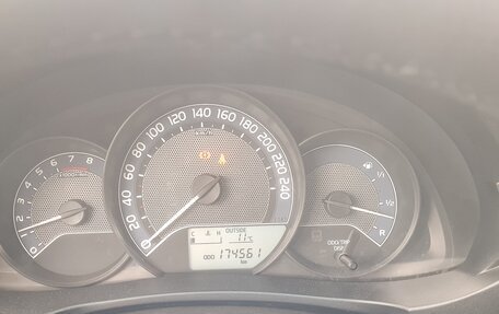 Toyota Corolla, 2014 год, 1 190 000 рублей, 10 фотография