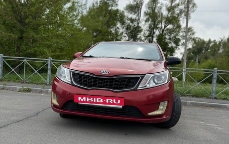 KIA Rio III рестайлинг, 2011 год, 750 000 рублей, 2 фотография