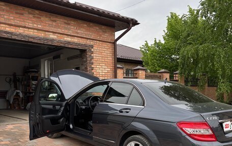 Mercedes-Benz C-Класс, 2008 год, 2 600 000 рублей, 3 фотография