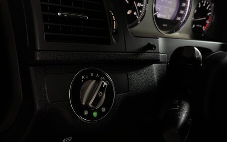 Mercedes-Benz C-Класс, 2008 год, 2 600 000 рублей, 11 фотография