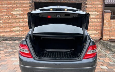 Mercedes-Benz C-Класс, 2008 год, 2 600 000 рублей, 16 фотография